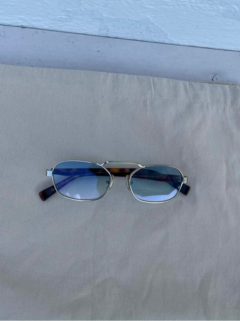Illesteva Tortoiseshell Eyewear Temple Arm with Gold Lettering